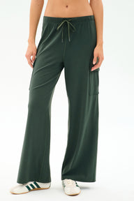 Alex Airweight Cargo Pant - Military - Military / XS