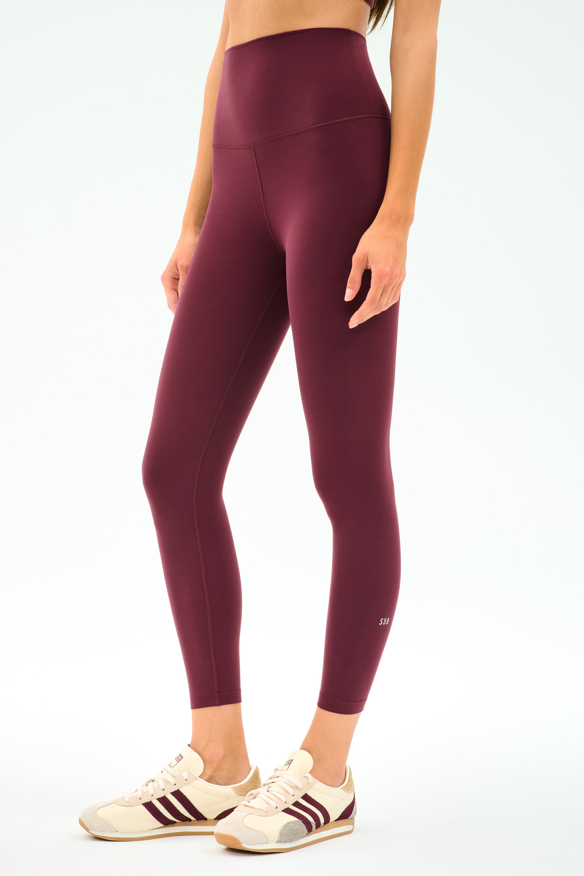 11_SARAAIRWEIGHTBRA_CHERRY_A60