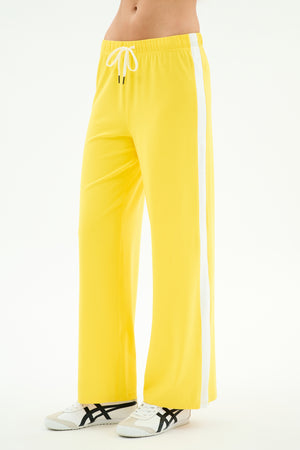 Willow Airweight Wide Leg - Bright Yellow/White – SPLITS59