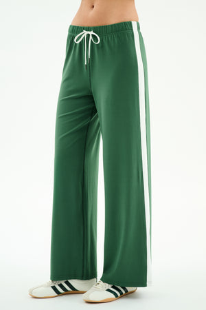 ミ*ゥ様 art of wool slowpoke willow pants ア Willow Airweight Wide Leg - Arugula/White – SPLITS59
