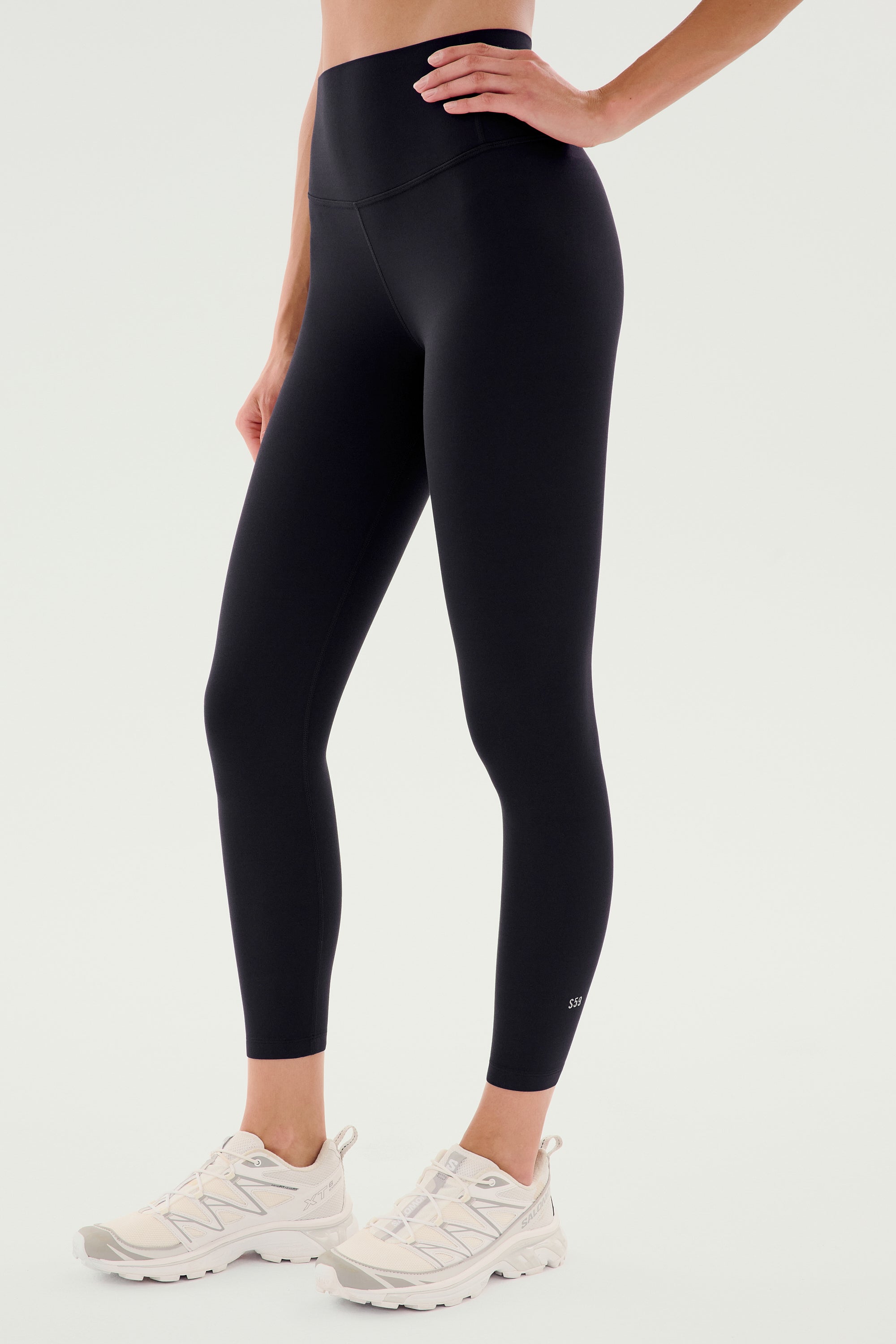 Airweight High Waist Legging - Black – SPLITS59